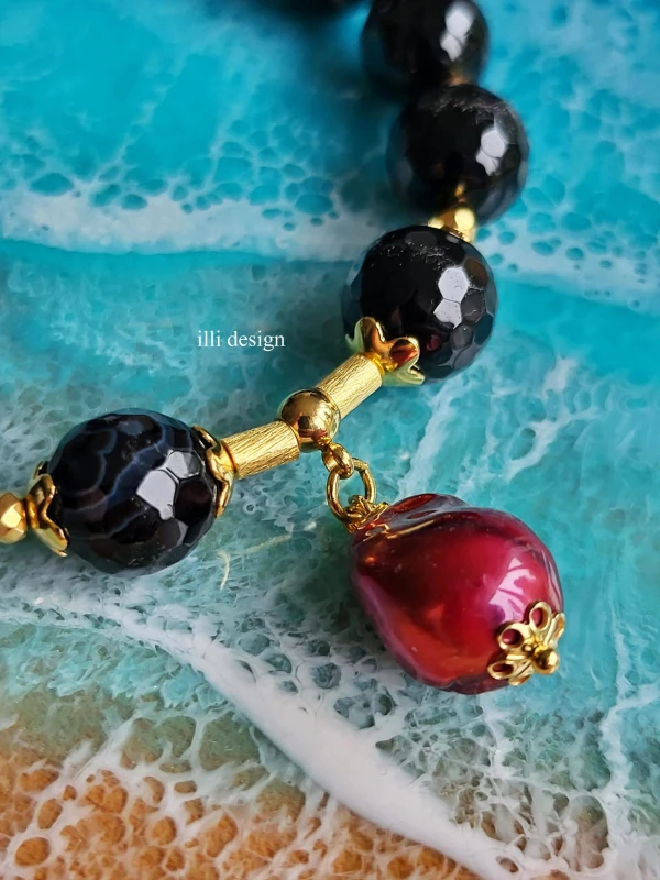 Bransoletka z agatu i perłą Moc