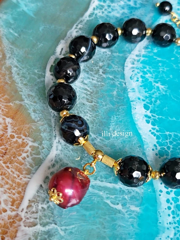 Bransoletka z agatu i perłą Moc