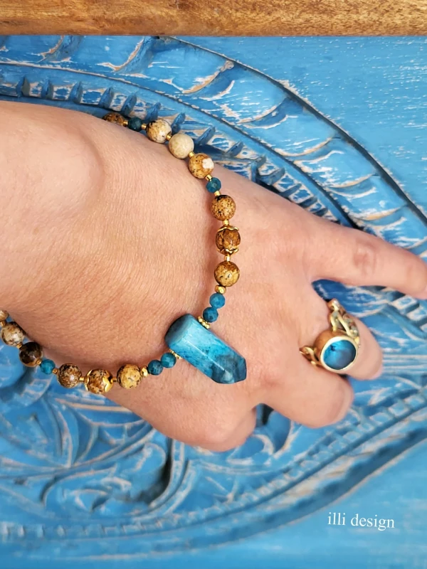 Bransoletka z jaspisu i apatytu Pejzaż