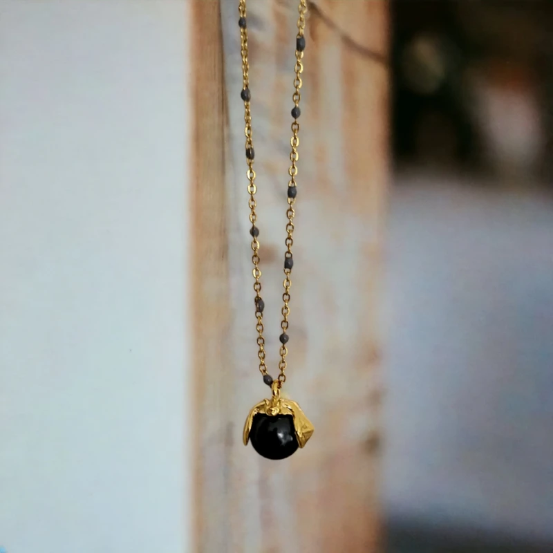 Naszyjnik Nietoperz z perłą Swarovskiego