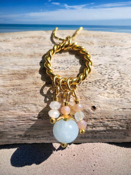 Naszyjnik z kamieniami Kobiecość