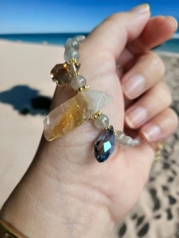 Bransoletka z labradorytu z cytrynem Zjawisko Edycja Limitowana