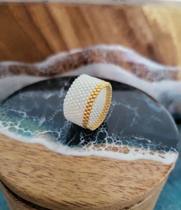 Pierścionek Biała Lilia