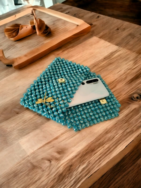 Torebka kopertówka Glow z kryształów N2