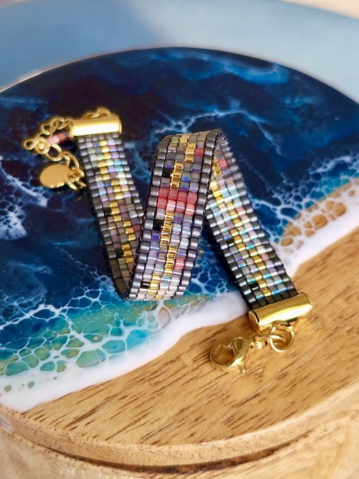 Bransoletka tkana Love