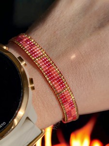 Bransoletka tkana Truskawka