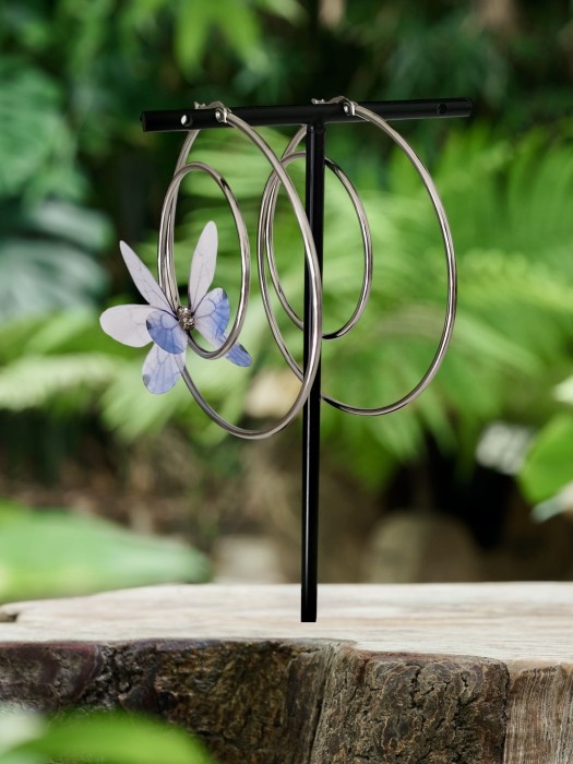 Kolczyki duże koła z motylem N7