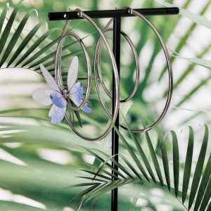 Kolczyki duże koła z motylem N7