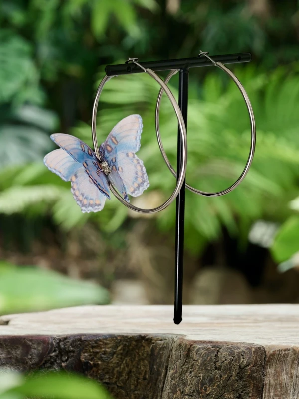 Kolczyki duże koła z motylem N9