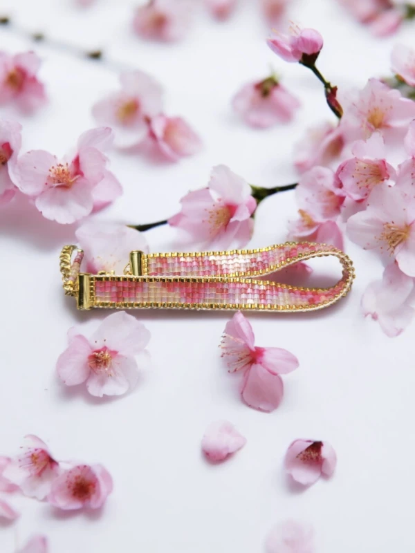 Bransoletka tkana Kwiat Wiśni