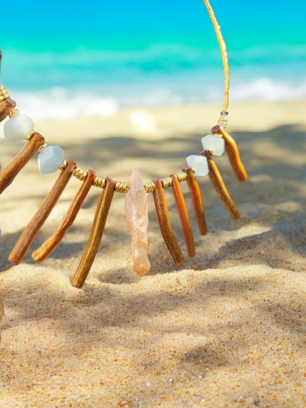 Naszyjnik choker z koralem, hematytem, akwamarynem Rajskie Wyspy