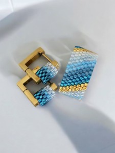 Komplet Biżuterii Premium Miyuki – Kolczyki i Pierścionek w Odcieniach Błękitu "Oceanic Elegance"