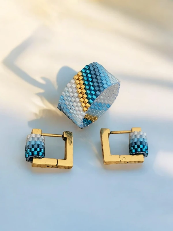 Komplet Biżuterii Premium Miyuki – Kolczyki i Pierścionek w Odcieniach Błękitu "Oceanic Elegance"